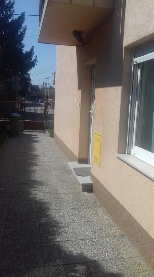 Appartamento Valerija Zagabria Esterno foto
